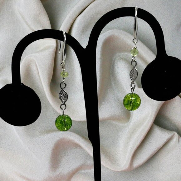 Peridot, And Sterling Silver Dangle Earrings - Picture 1 of 2